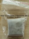 4-5 Cm Ağaç Diliminde Kütüğe Yeni Sarım Willow Moss Uygulama Tasarımı Canlı Bitki