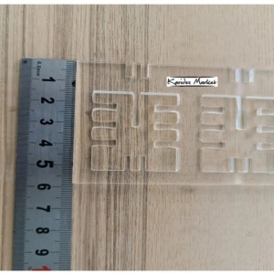 Şeffaf Renk 10 Cm x 5 Cm Moss Standı Raf - Salınım Yapmaz - 1 Adet 3D Dıy